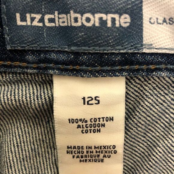 Liz Claiborne women’s classic fit Jeans, Size 12 short - Picture 6 of 9